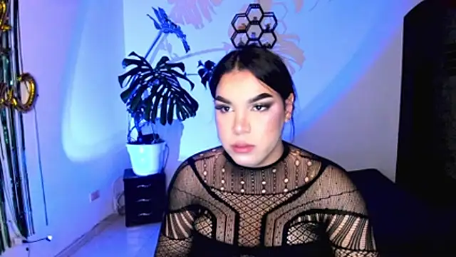 linda_zaam83866 webcam