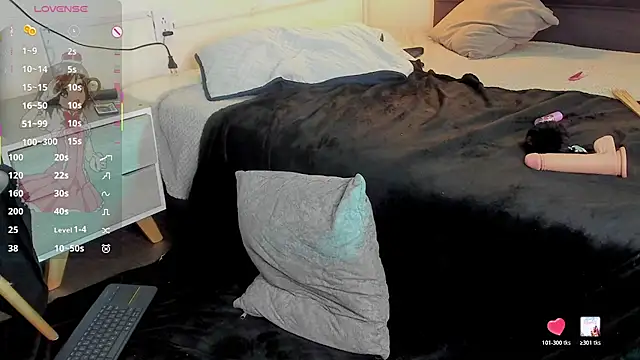 Ariadnaaa_ webcam