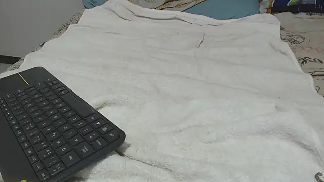 saaramiller webcam
