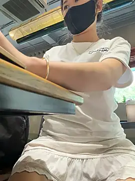 Tina_995 webcam
