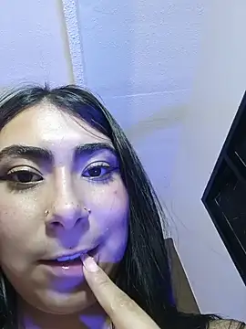 lucyfer_gpp webcam
