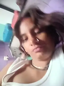 SANDHYAHOTKUMARI webcam