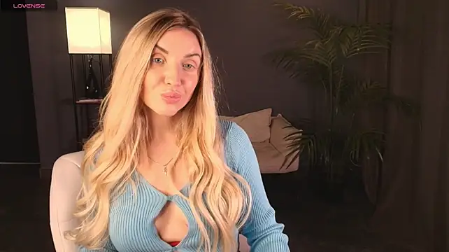 White_F0x webcam