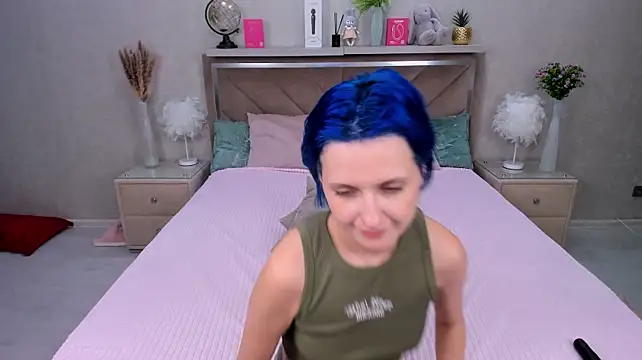 MiaKarlos webcam