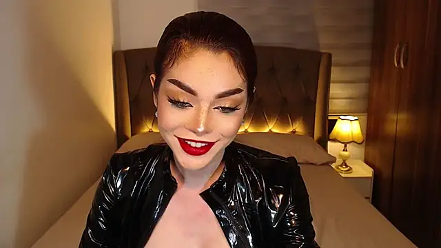 SexFucktoryLily webcam