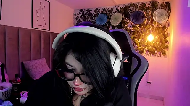 Kitty_Gang webcam