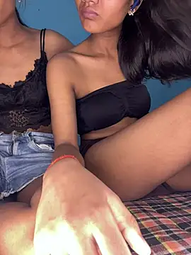 Cute_girl_priya01 webcam