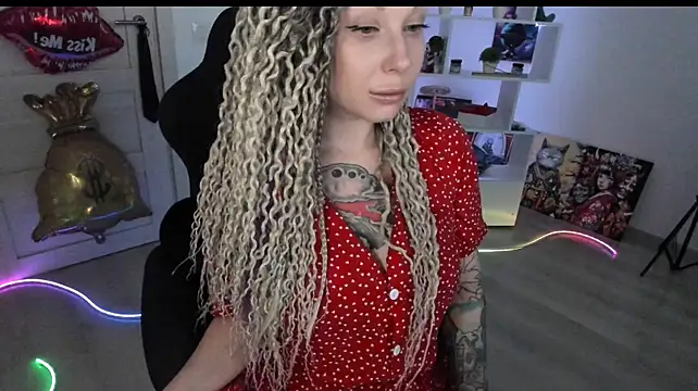 HoneySallyMoore webcam