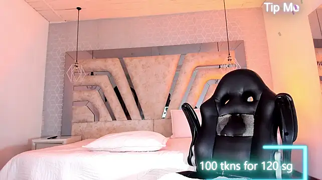 AngelineHeet webcam