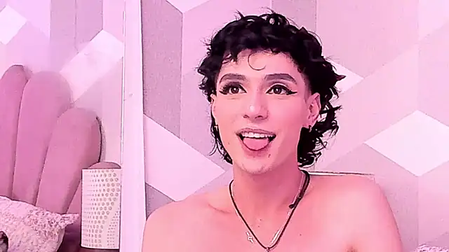 KylieMonnett webcam