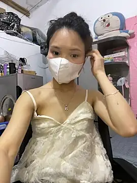pv2004 live cam on StripChat