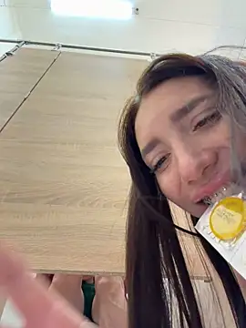 BallerinaCappuccino_ webcam