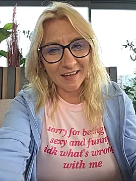 KaylinJan webcam