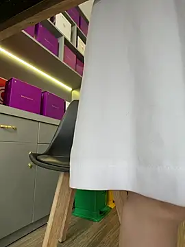 secretly_masturbating webcam