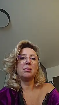 MariaRichi facesitting private chat