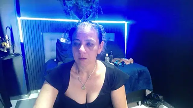 sasi_luna webcam