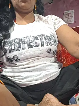 SONIYABHABHI90 webcam
