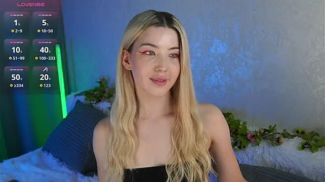 LindaThackerr webcam