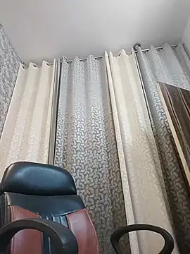 Cute-Janvi20 webcam