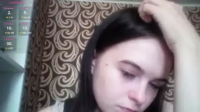 KikiAmino live cam on StripChat