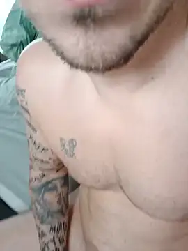 minim388 live cam on StripChat