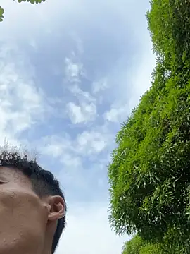 Mr_iphone11 live cam on StripChat