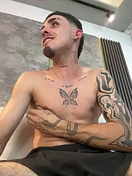 NikoStone_ live cam on StripChat