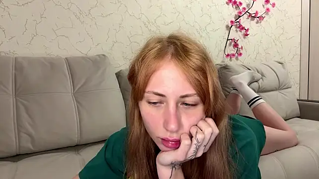 BlondeBun webcam