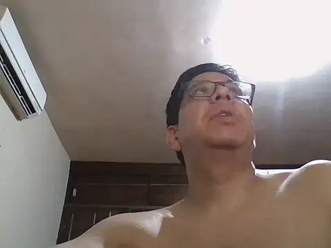 Yankoloco92 webcam