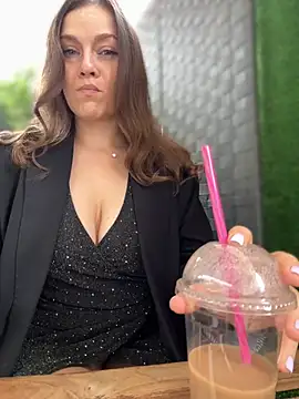 CrazyTori live cam on StripChat