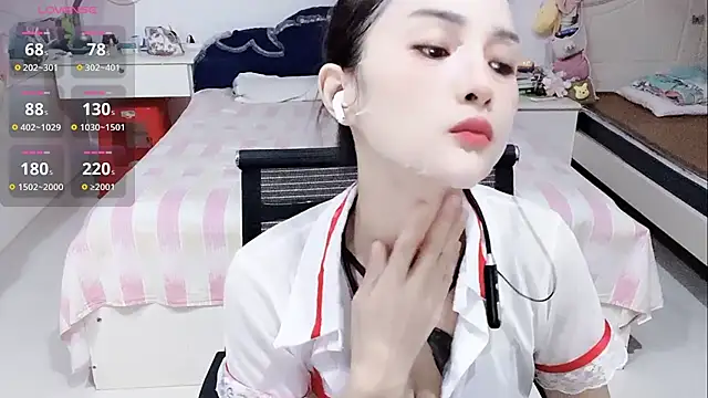 miaomiao-99 webcam
