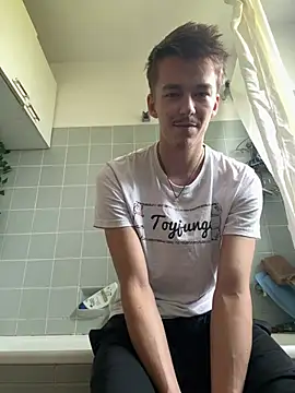 Toyjungee webcam
