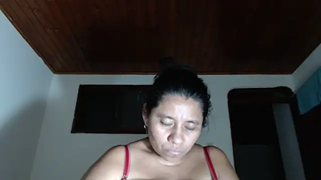 adrixxx38 webcam