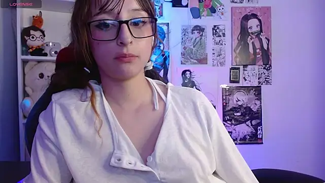 CelesteAyase webcam