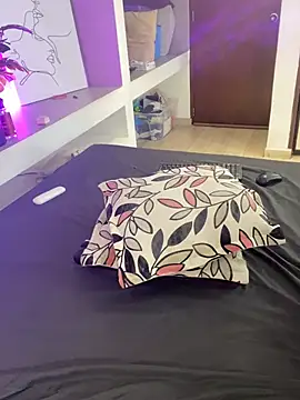 Sheeryl__ webcam