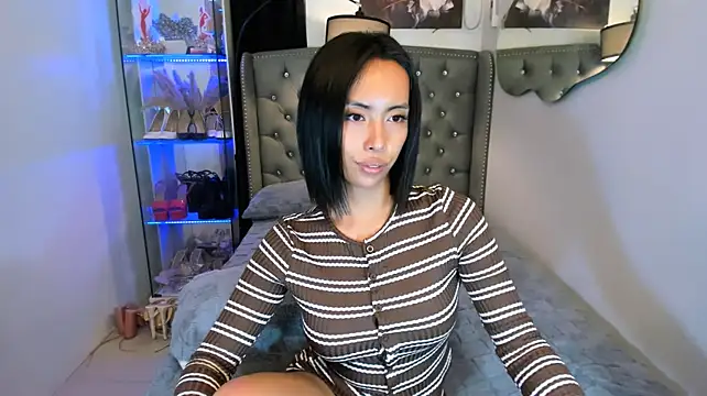 reighnempress webcam