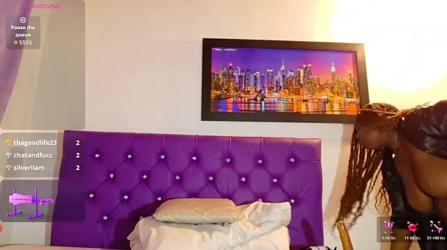 ebony_NeighborMoans webcam