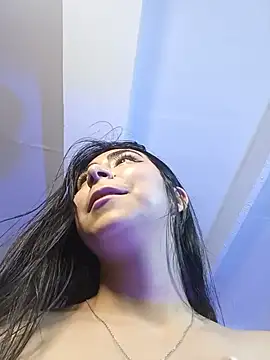 lucyfer_gpp live cam on StripChat