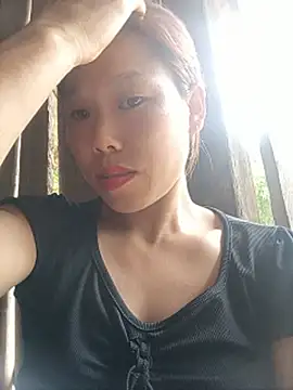 Ngocmi909 webcam