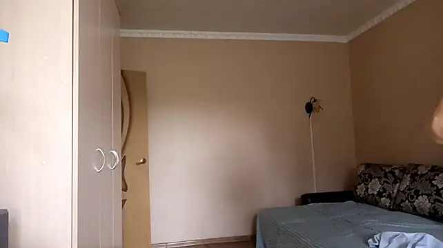KenyattaKatzman webcam