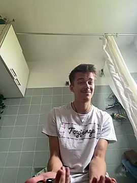 Toyjungee webcam