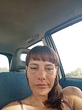 Zingara83 webcam