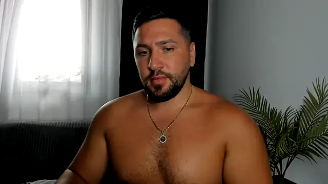 Gold_Alpha_Boy webcam