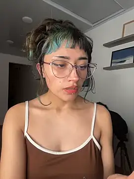 baby_akuma_ webcam