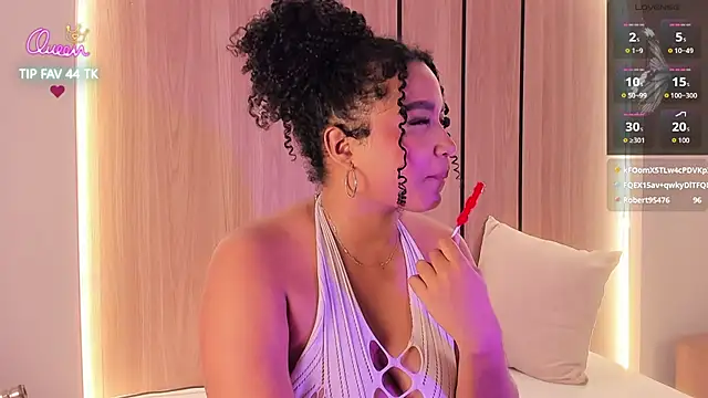 cloe_25 live cam on StripChat