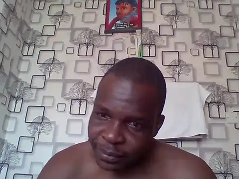 Chumba_001 live cam on StripChat