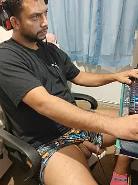 lzinrj live cam on StripChat