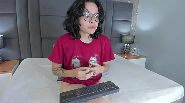 scarleth_blaze webcam