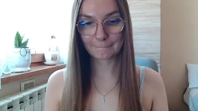 LooveELLYx live cam on StripChat