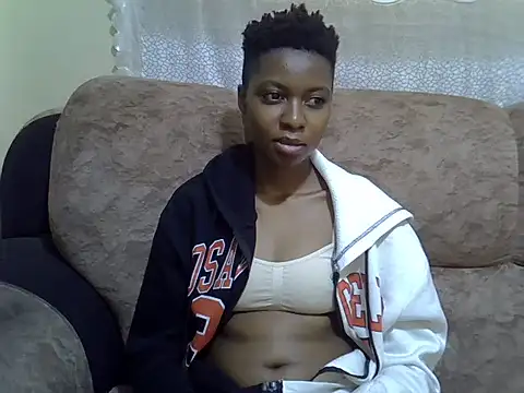 prettyy_joy webcam